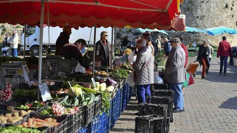 Coronavirus : vers une interdiction des marchés ? Etat des lieux dans les petites villes